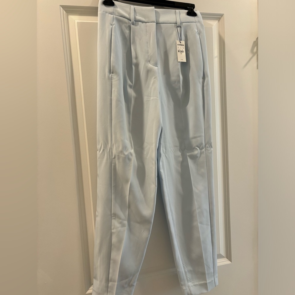 NWT Express Pleated Ankle Pants